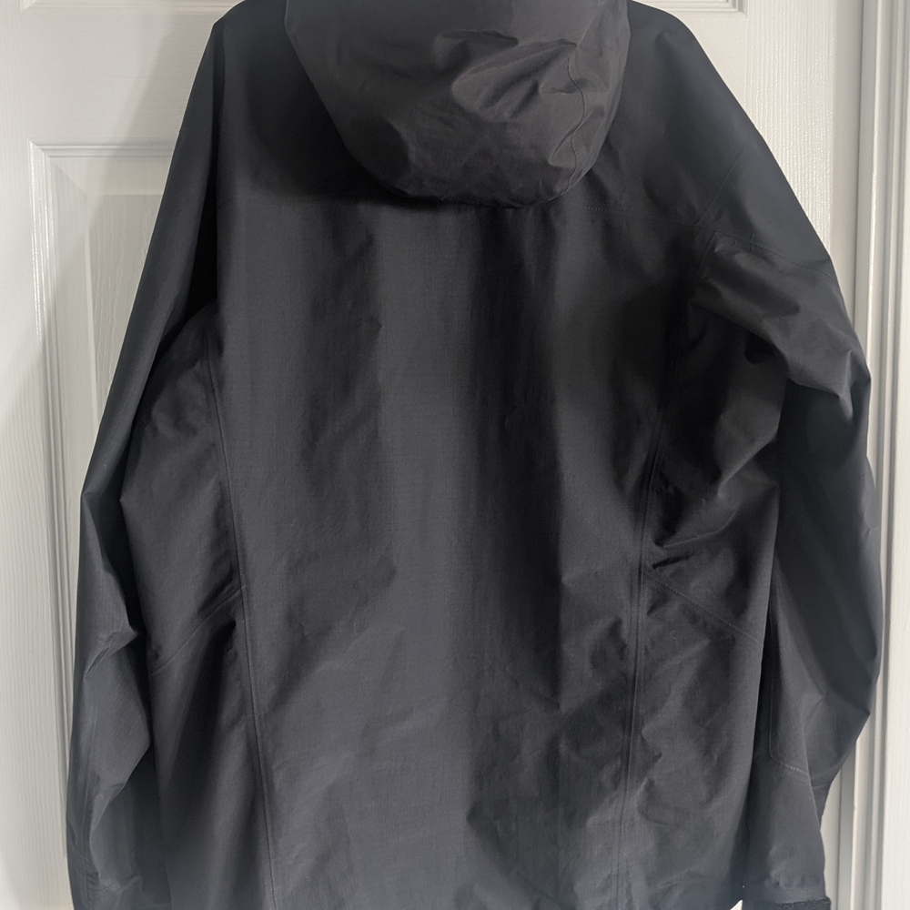 Arc'teryx Zeta SL Black Hooded Jacket Sz L Out Of Stock - Picture 2 of 9